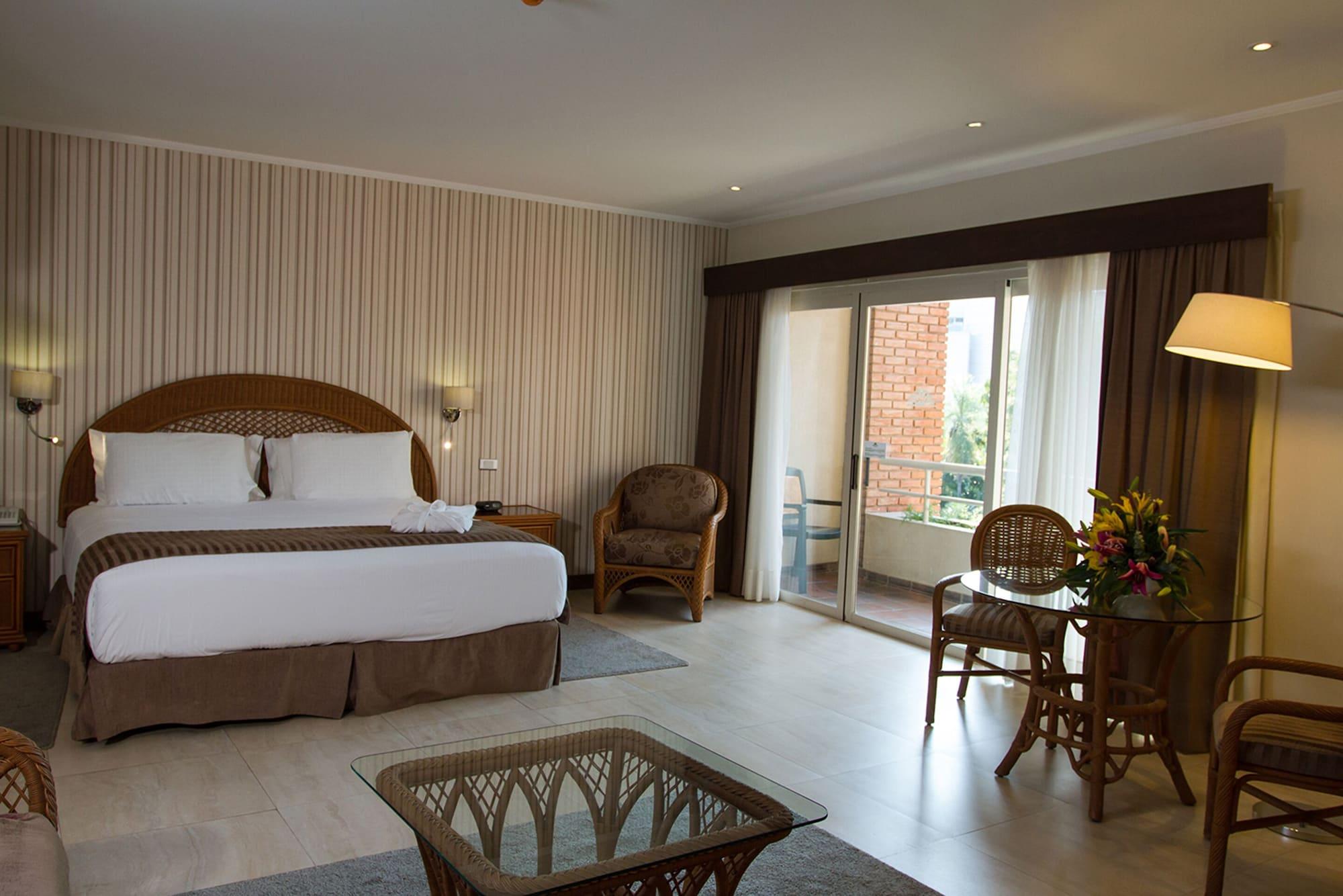 Hotel Camino Real Santa Cruz de La Sierra Bagian luar foto