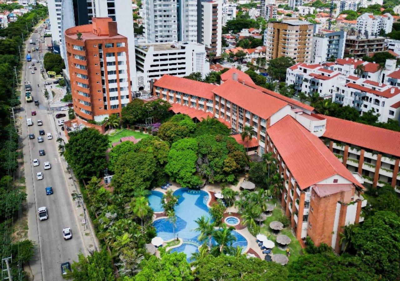 Hotel Camino Real Santa Cruz de La Sierra Bagian luar foto