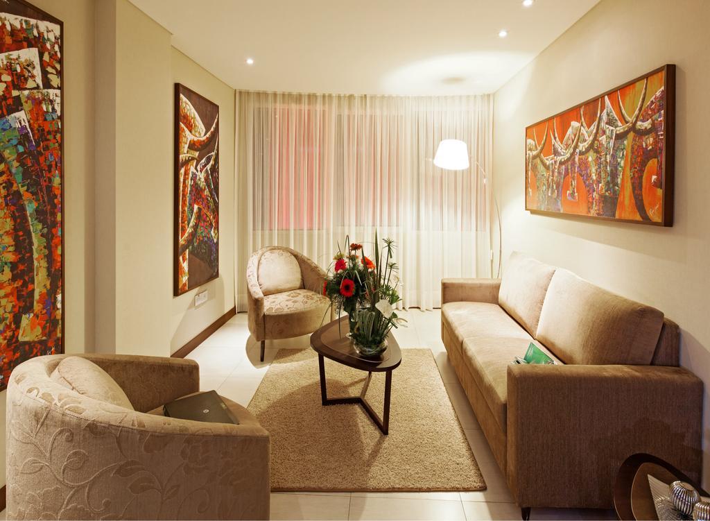 Hotel Camino Real Santa Cruz de La Sierra Bagian luar foto